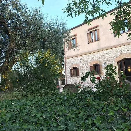 Sant'agata 피아나 델리 알바네시