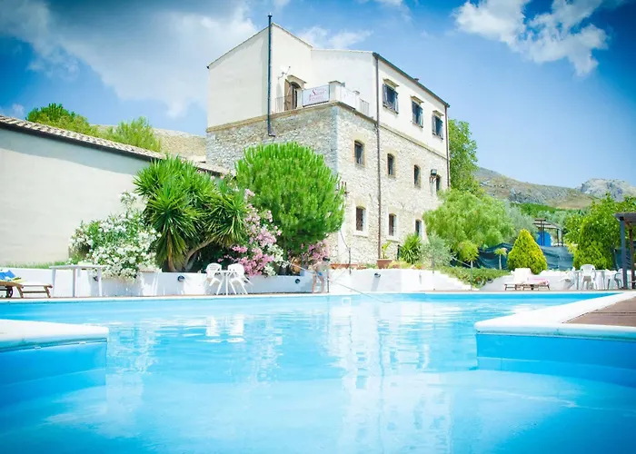 Sant'agata * Piana Degli Albanesi